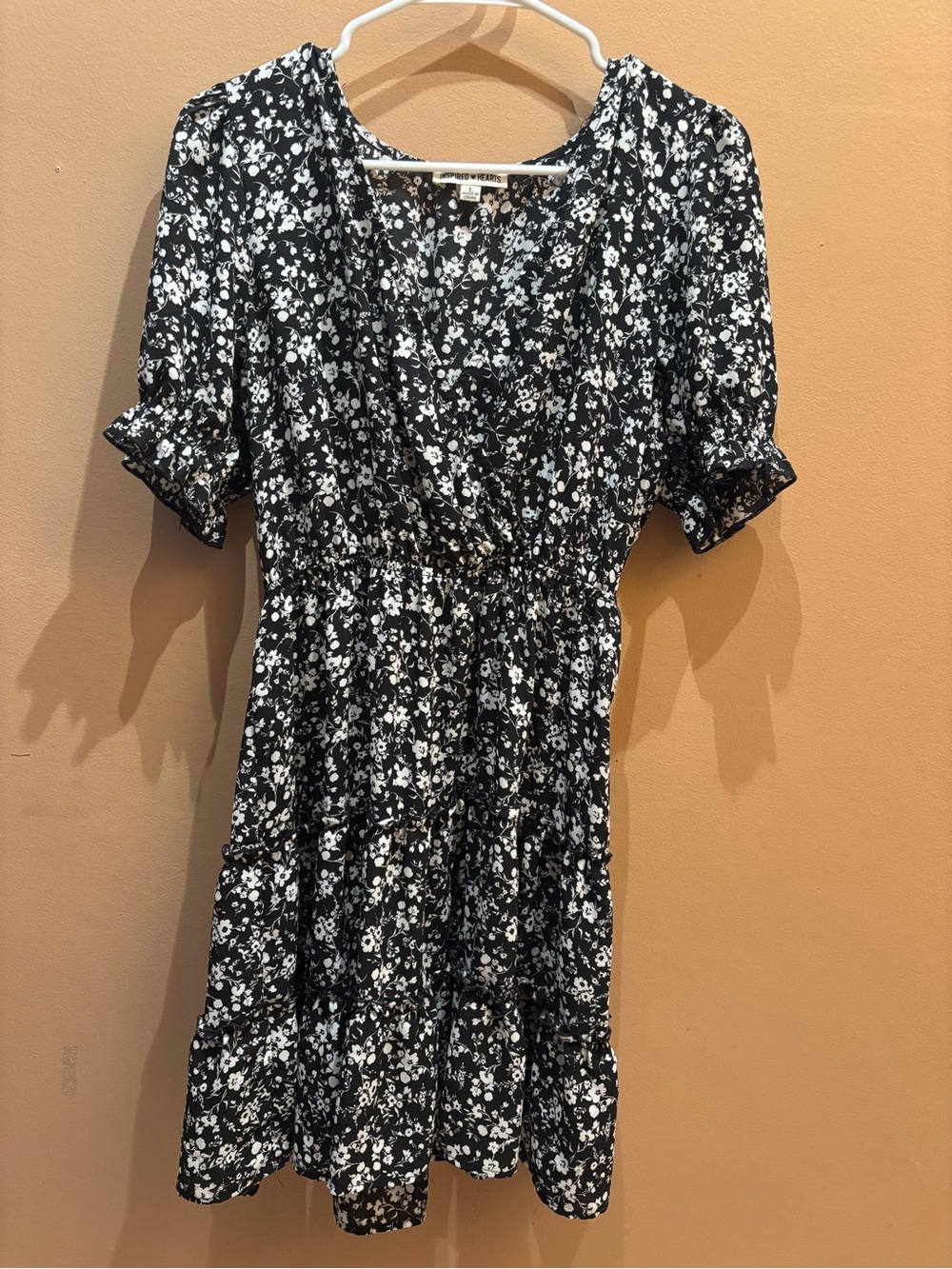 Inspired Hearts Floral V Neck wrap bodice dress Size large